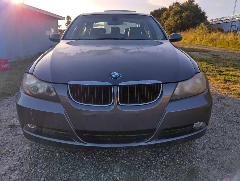2007 BMW E90 3 Series Sedan - Image 5 of 5