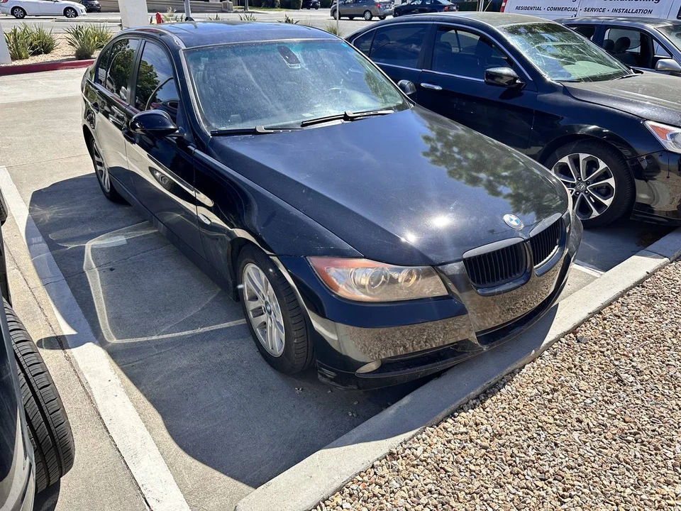 2007 BMW E90 3 Series Sedan - Image 2 of 7