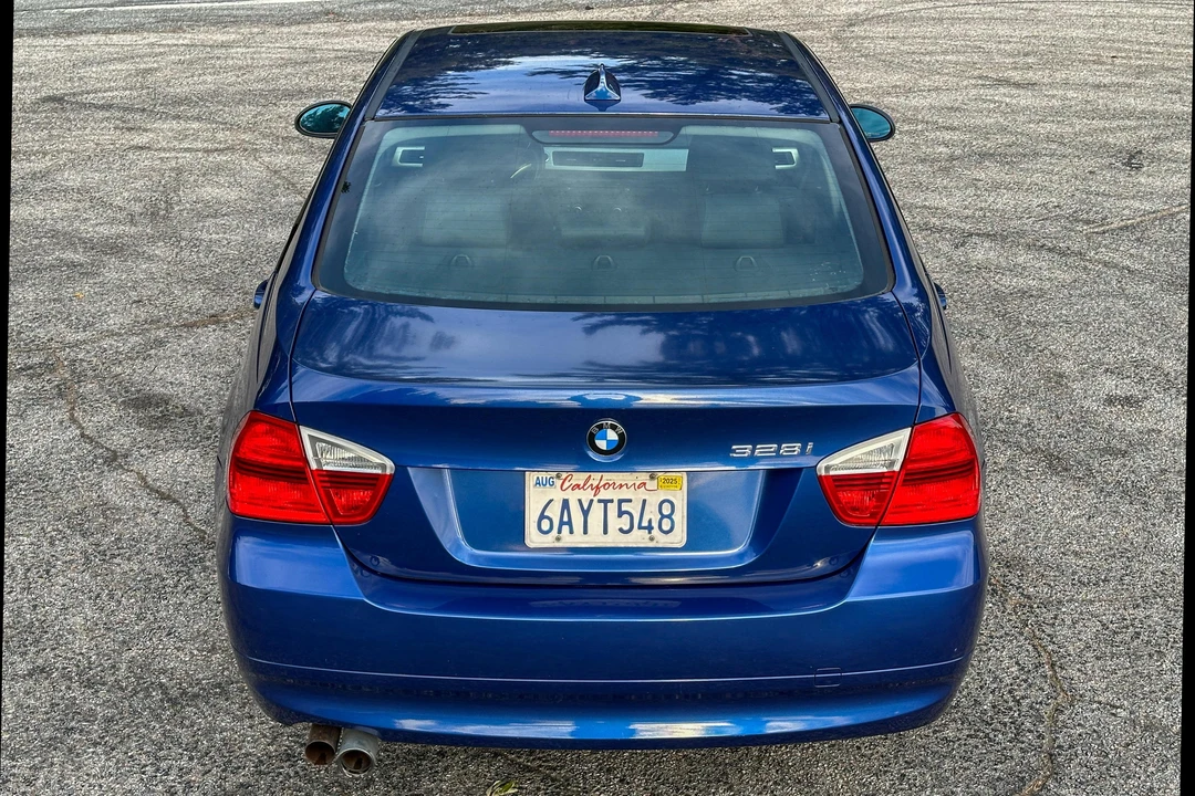 2007 BMW E90 3 Series Sedan - Image 5 of 8