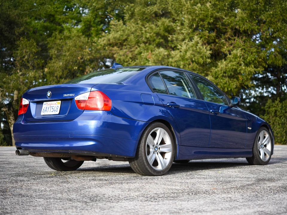 2007 BMW E90 3 Series Sedan - Image 7 of 8