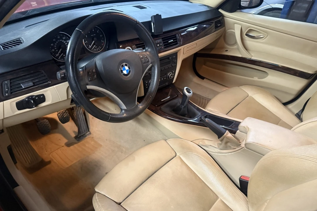 2007 BMW E90 3 Series Sedan - Image 5 of 8