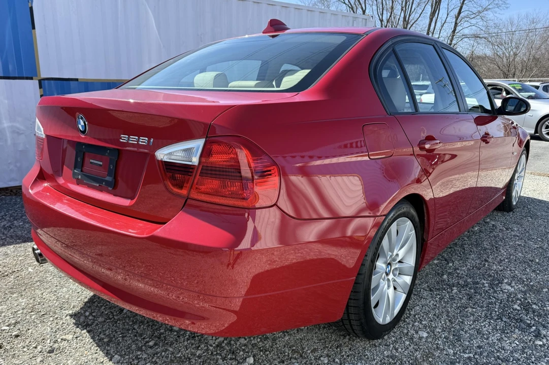 2007 BMW E90 3 Series Sedan - Image 2 of 8