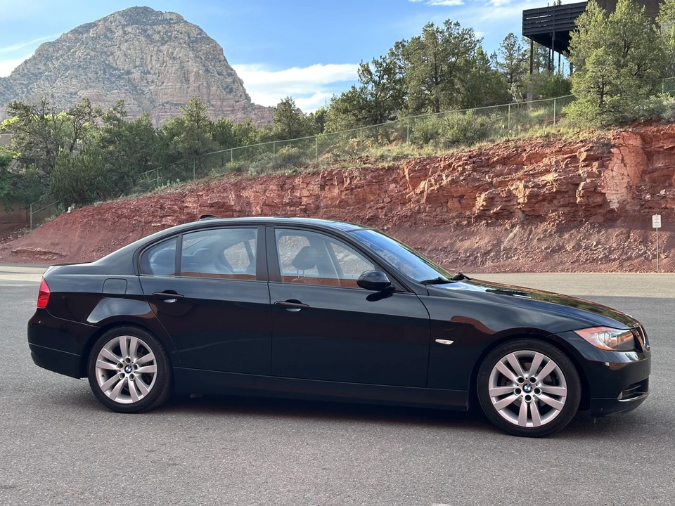 2007 BMW E90 3 Series Sedan - Image 15 of 31