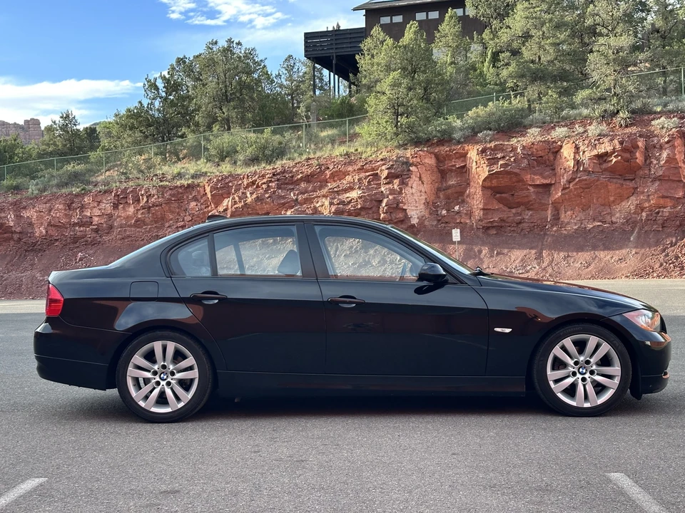 2007 BMW E90 3 Series Sedan - Image 16 of 31