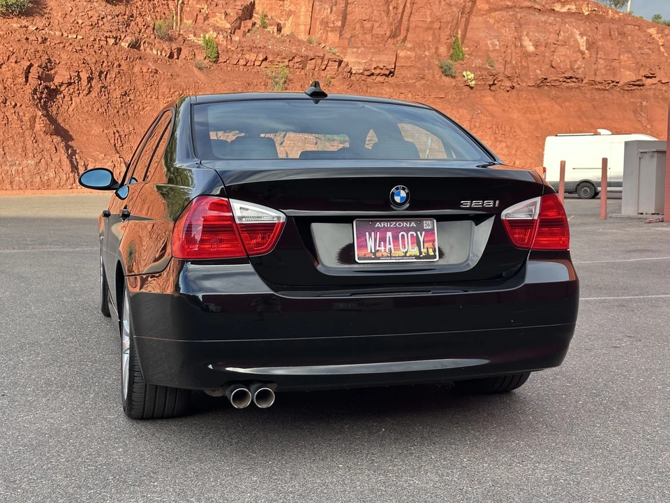 2007 BMW E90 3 Series Sedan - Image 24 of 31