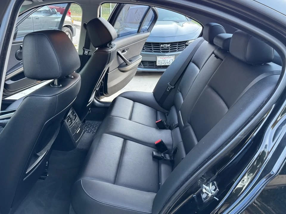 2007 BMW E90 3 Series Sedan - Image 11 of 20