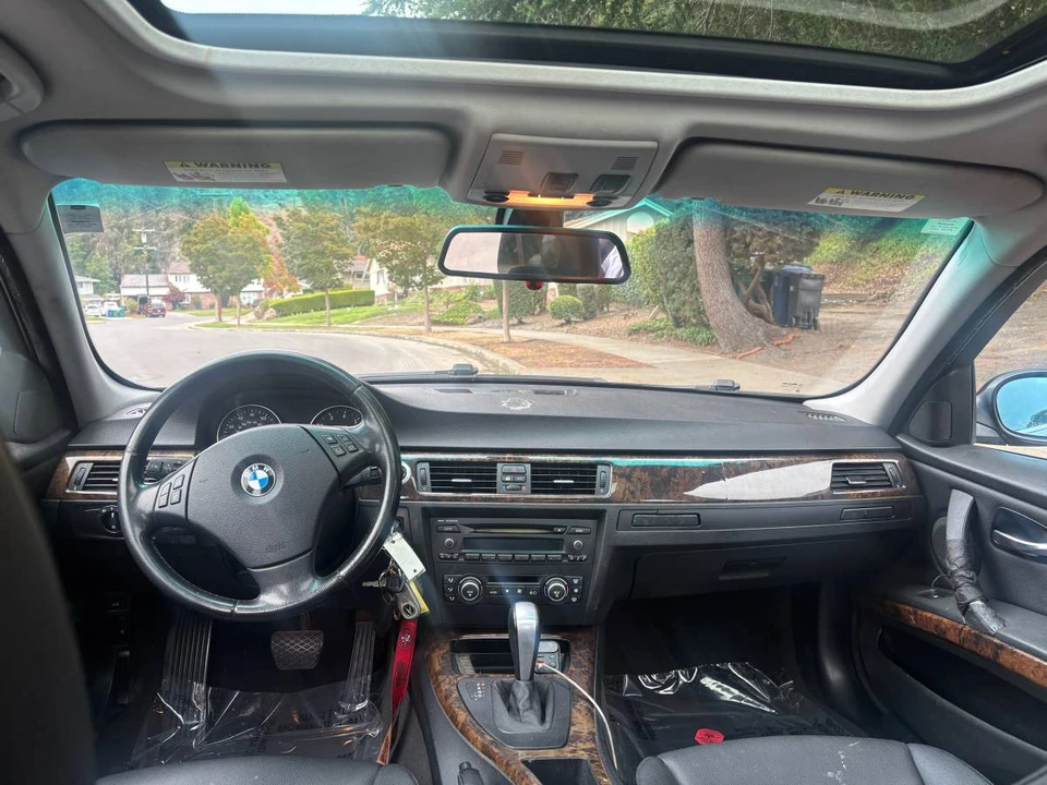2007 BMW E90 3 Series Sedan - Image 11 of 12