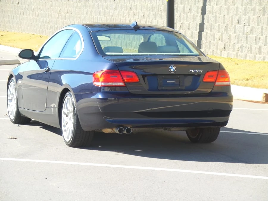 2007 BMW E90 3 Series Sedan - Image 9 of 31