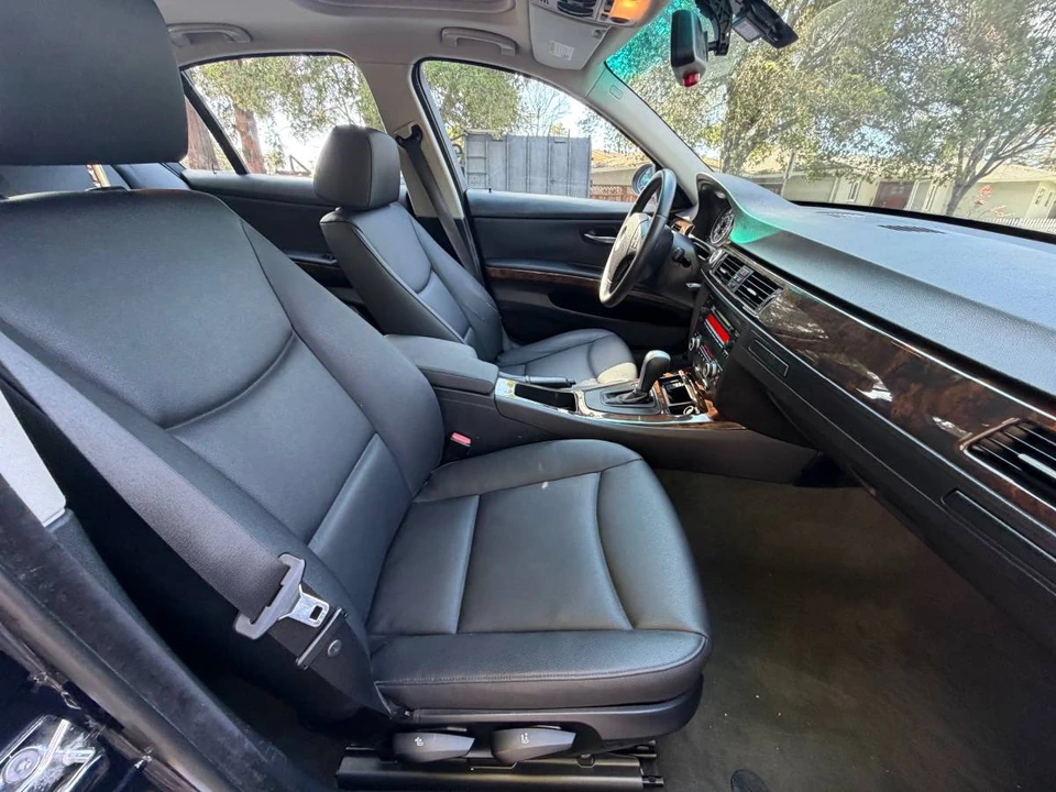 2007 BMW E90 3 Series Sedan - Image 10 of 11