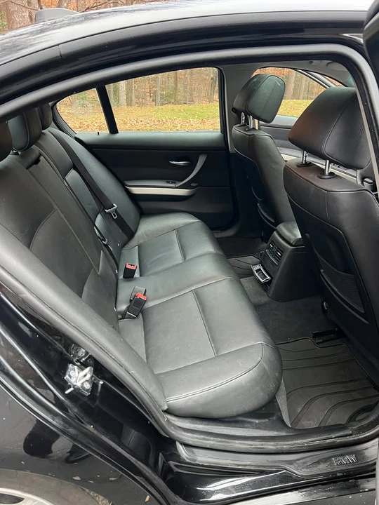 2007 BMW E90 3 Series Sedan - Image 9 of 12