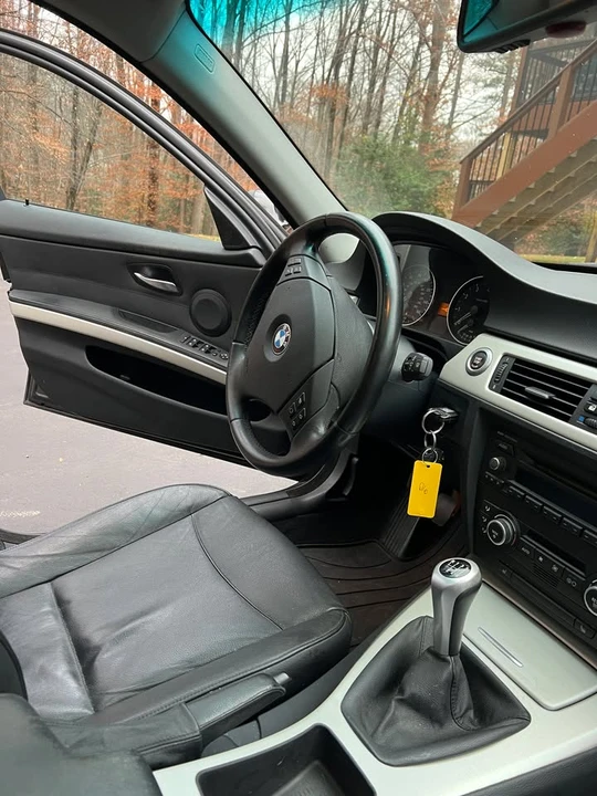 2007 BMW E90 3 Series Sedan - Image 10 of 12