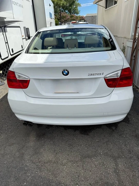 2007 BMW E90 3 Series Sedan - Image 3 of 7