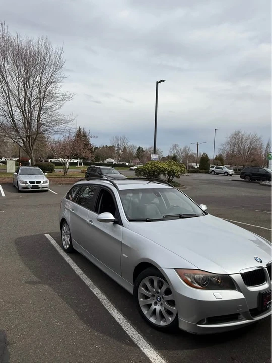 2007 BMW E90 3 Series Sedan - Image 3 of 7