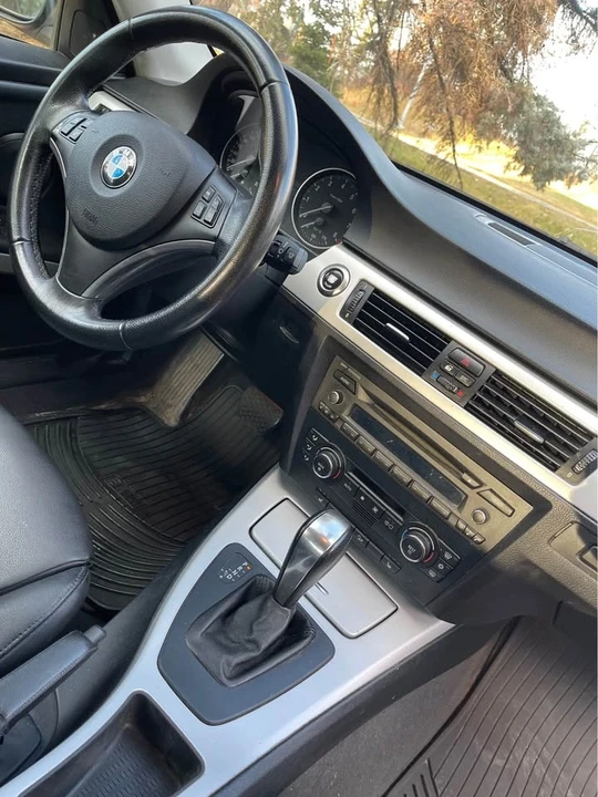 2007 BMW E90 3 Series Sedan - Image 8 of 8