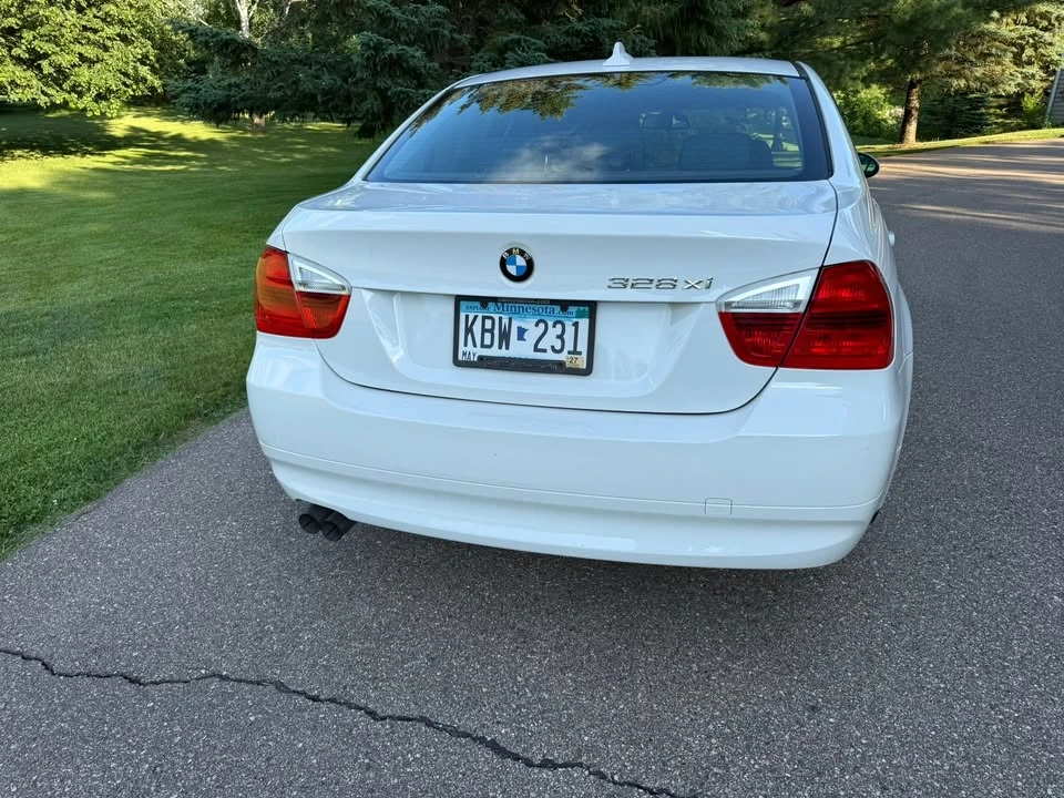 2007 BMW E90 3 Series Sedan - Image 3 of 8
