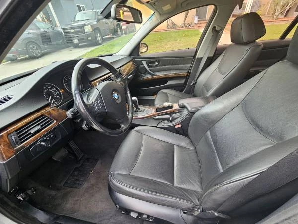 2007 BMW E90 3 Series Sedan - Image 11 of 15