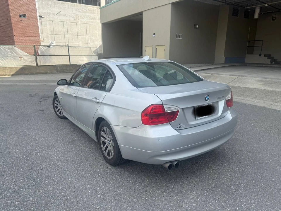 2007 BMW E90 3 Series Sedan - Image 7 of 15