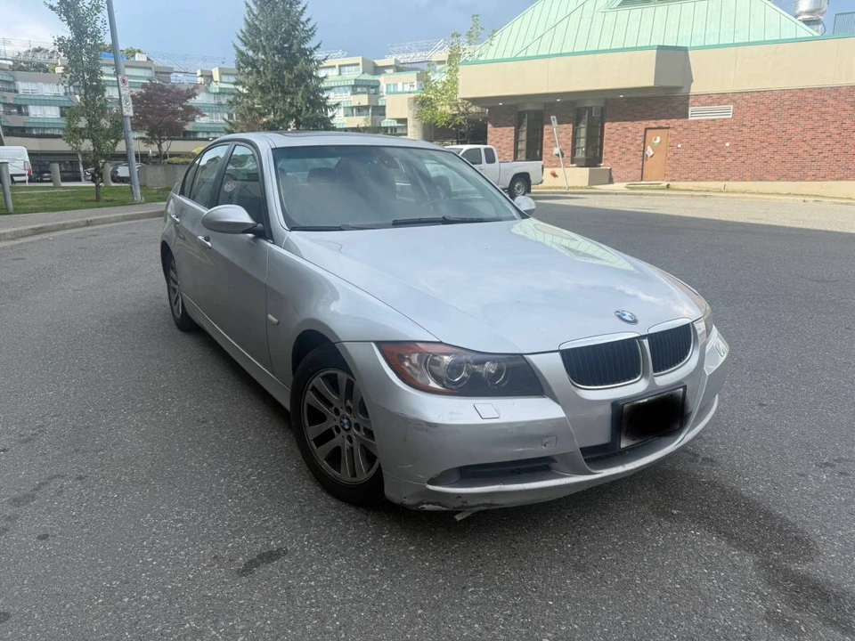 2007 BMW E90 3 Series Sedan - Image 3 of 15