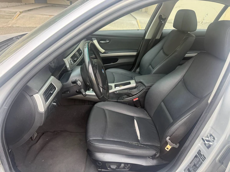 2007 BMW E90 3 Series Sedan - Image 9 of 15