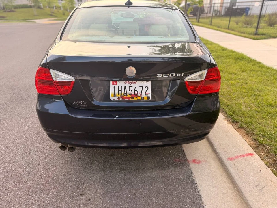 2007 BMW E90 3 Series Sedan - Image 12 of 19