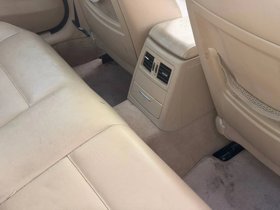 2007 BMW E90 3 Series Sedan - Image 16 of 19