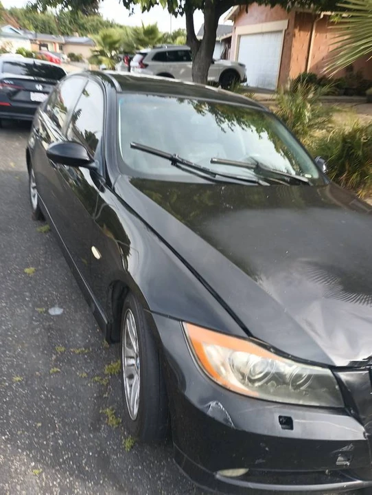 2007 BMW E90 3 Series Sedan - Image 3 of 3