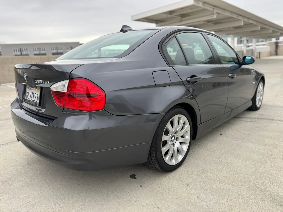 2007 BMW E90 3 Series Sedan - Image 18 of 31