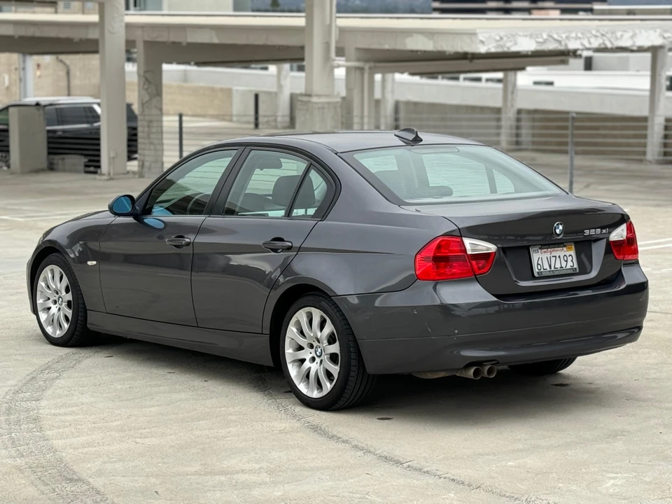 2007 BMW E90 3 Series Sedan - Image 12 of 31