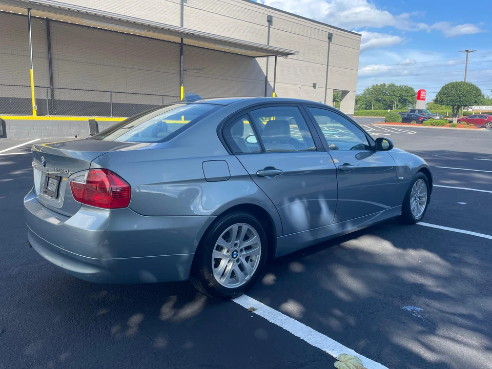 2007 BMW E90 3 Series Sedan - Image 14 of 31