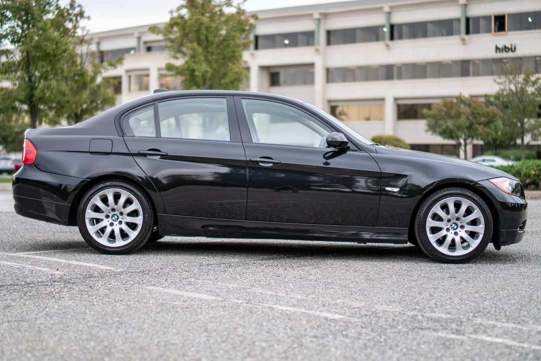 2007 BMW E90 3 Series Sedan - Image 3 of 18