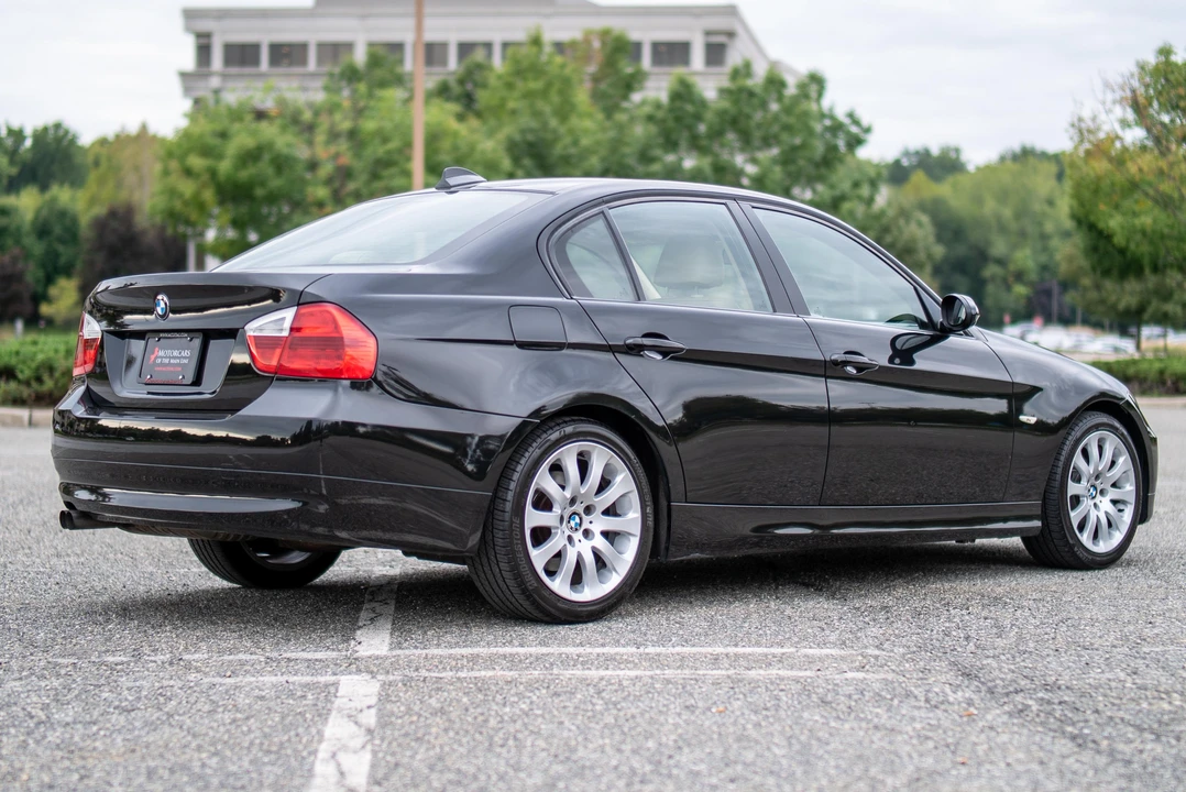 2007 BMW E90 3 Series Sedan - Image 10 of 18