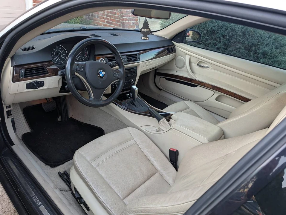 2007 BMW E90 3 Series Sedan - Image 9 of 14