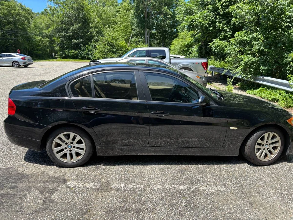 2007 BMW E90 3 Series Sedan - Image 2 of 5