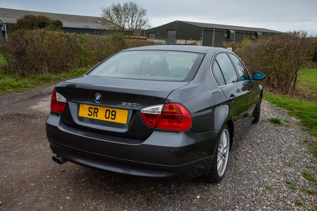 2007 BMW E90 3 Series Sedan - Image 29 of 30