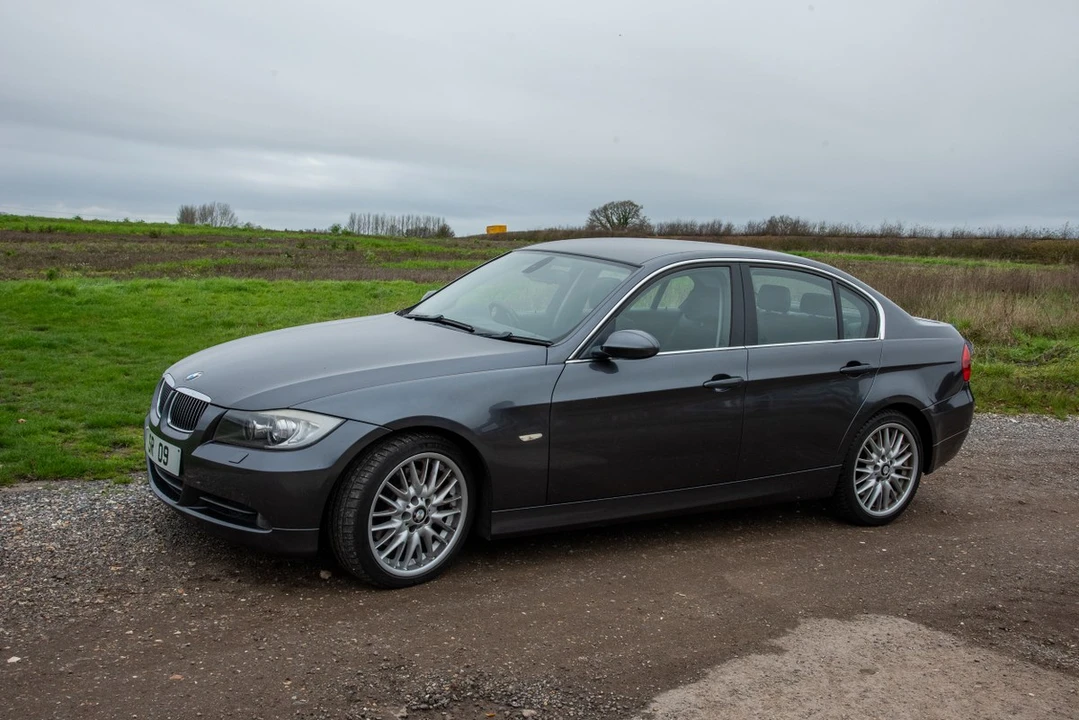 2007 BMW E90 3 Series Sedan - Image 12 of 30