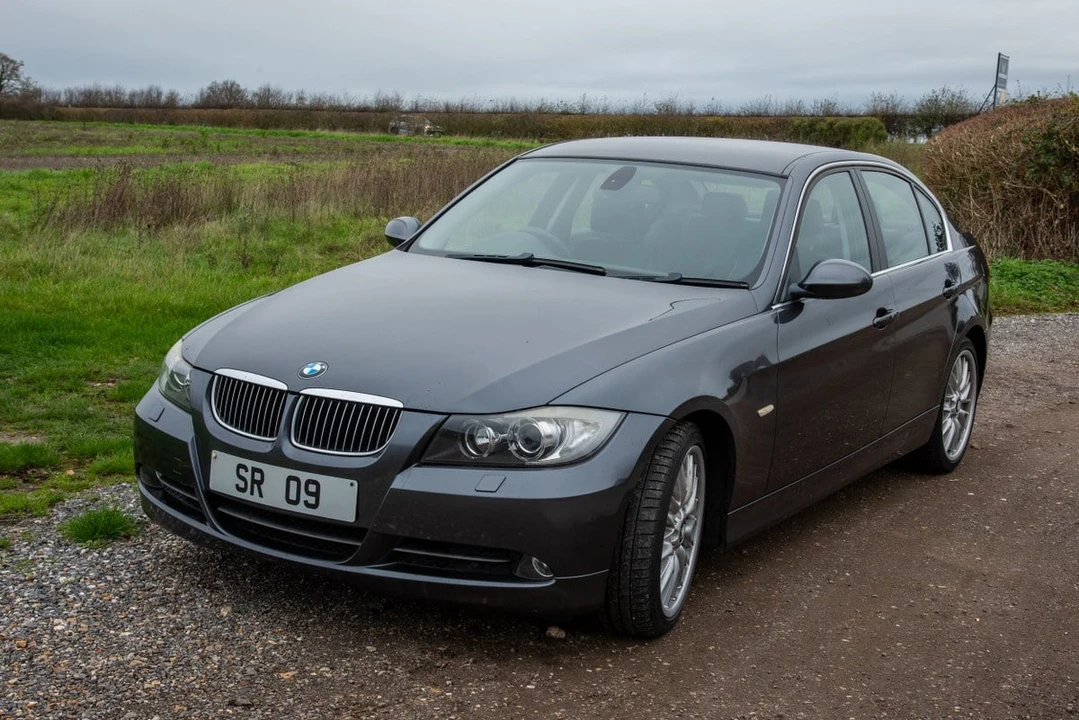 2007 BMW E90 3 Series Sedan - Image 4 of 30