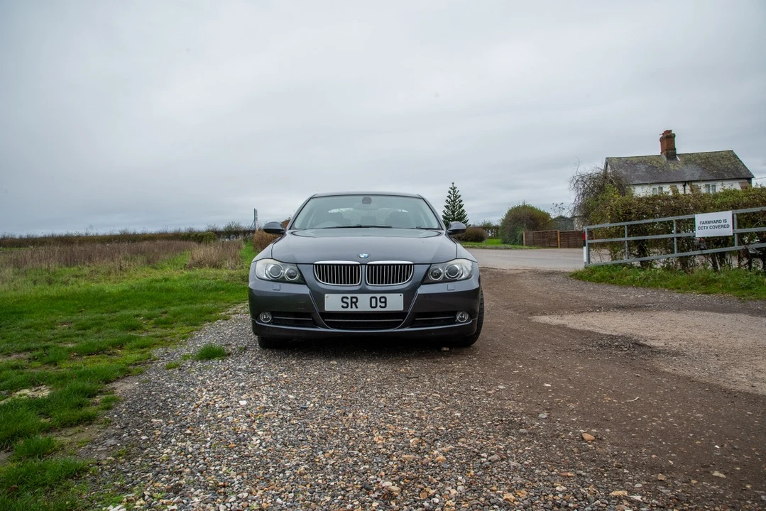 2007 BMW E90 3 Series Sedan - Image 18 of 30