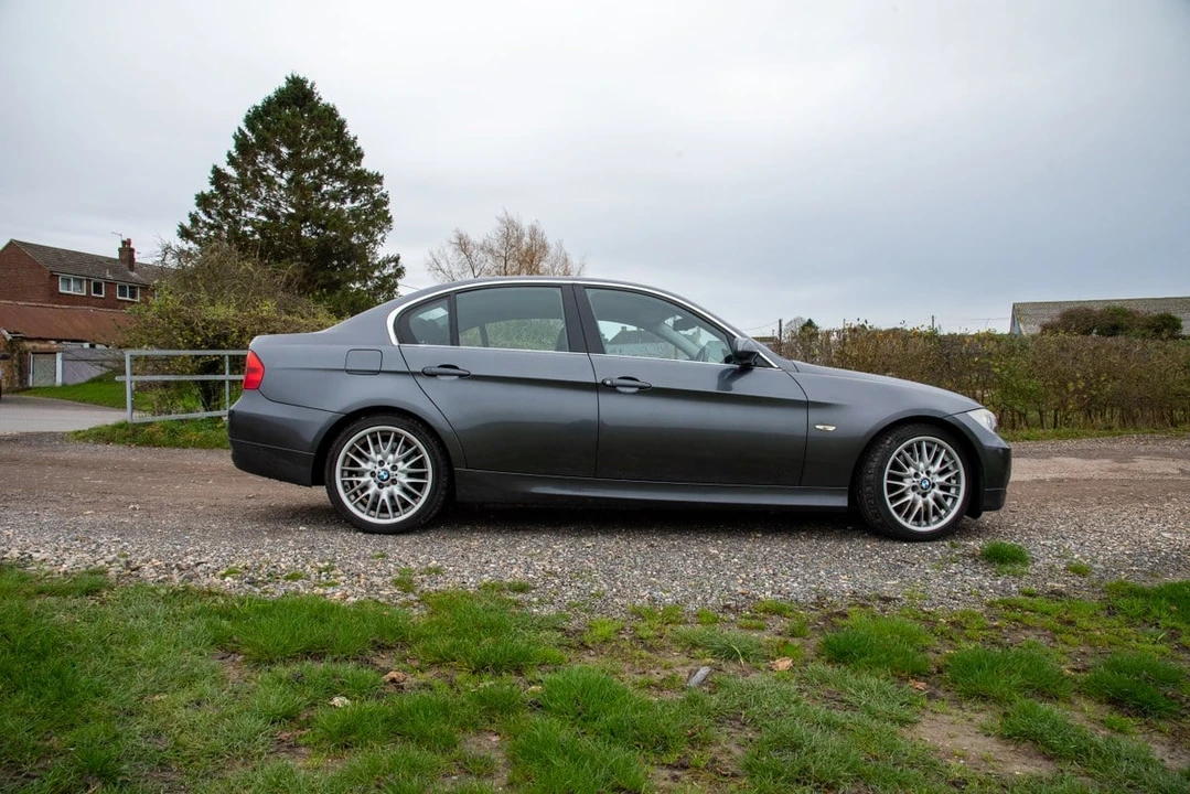 2007 BMW E90 3 Series Sedan - Image 24 of 30