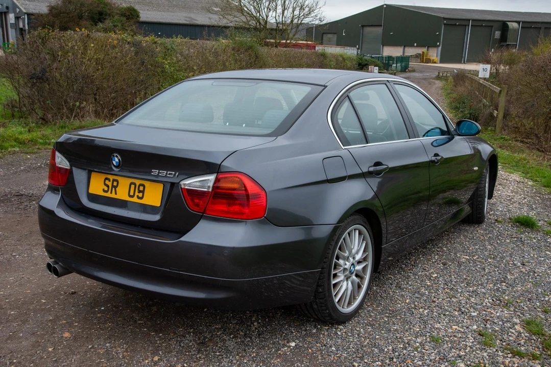 2007 BMW E90 3 Series Sedan - Image 26 of 30