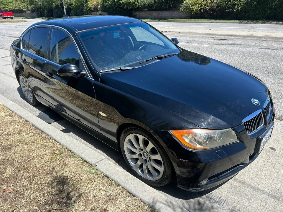 2007 BMW E90 3 Series Sedan - Image 2 of 13