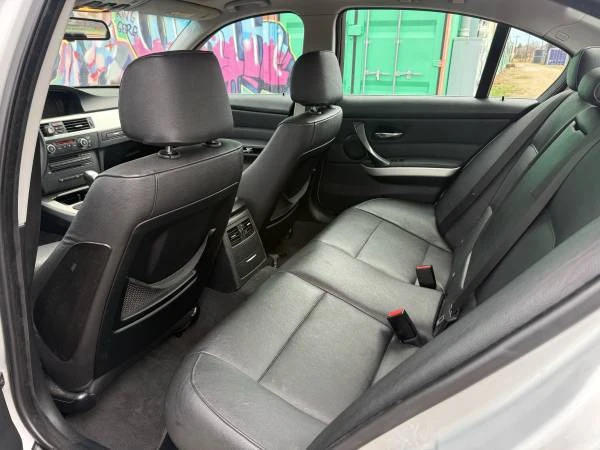 2007 BMW E90 335i Sedan - Image 7 of 11