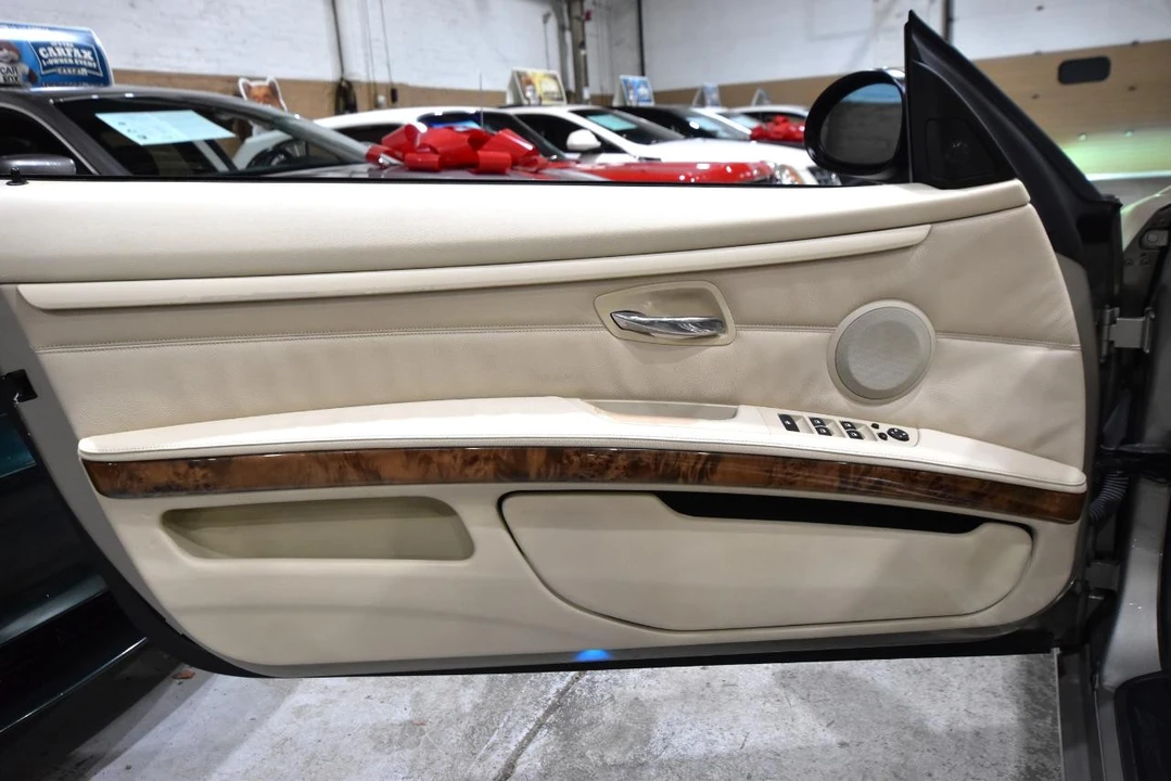2007 BMW E93 335i Convertible - Image 20 of 21