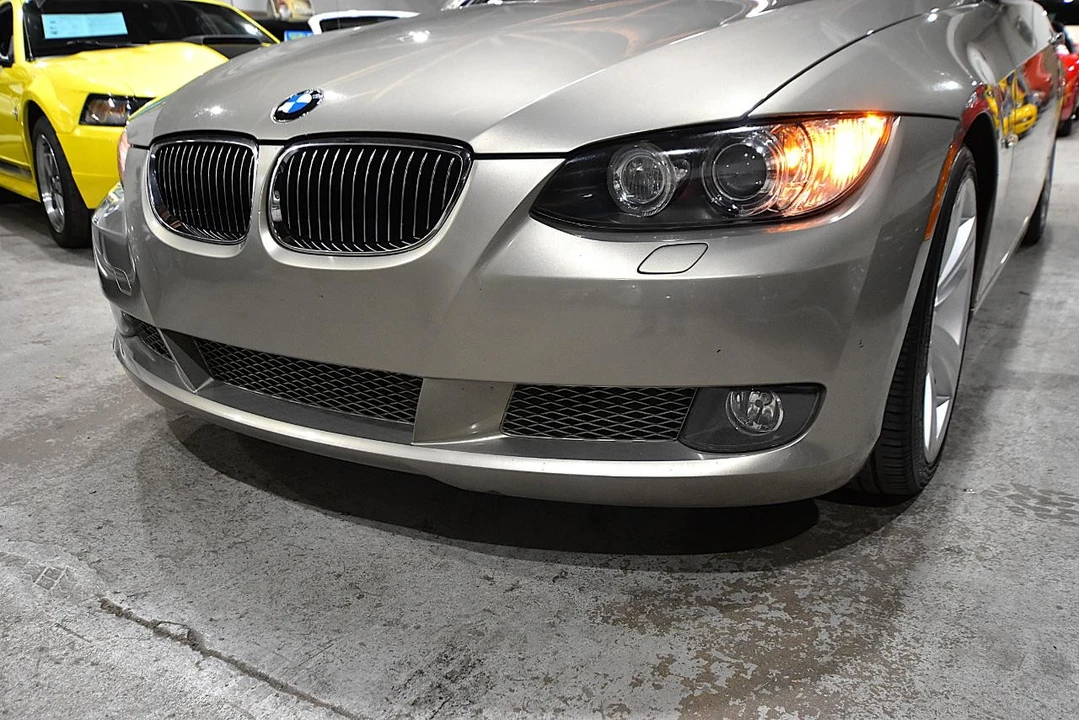2007 BMW E93 335i Convertible - Image 6 of 21