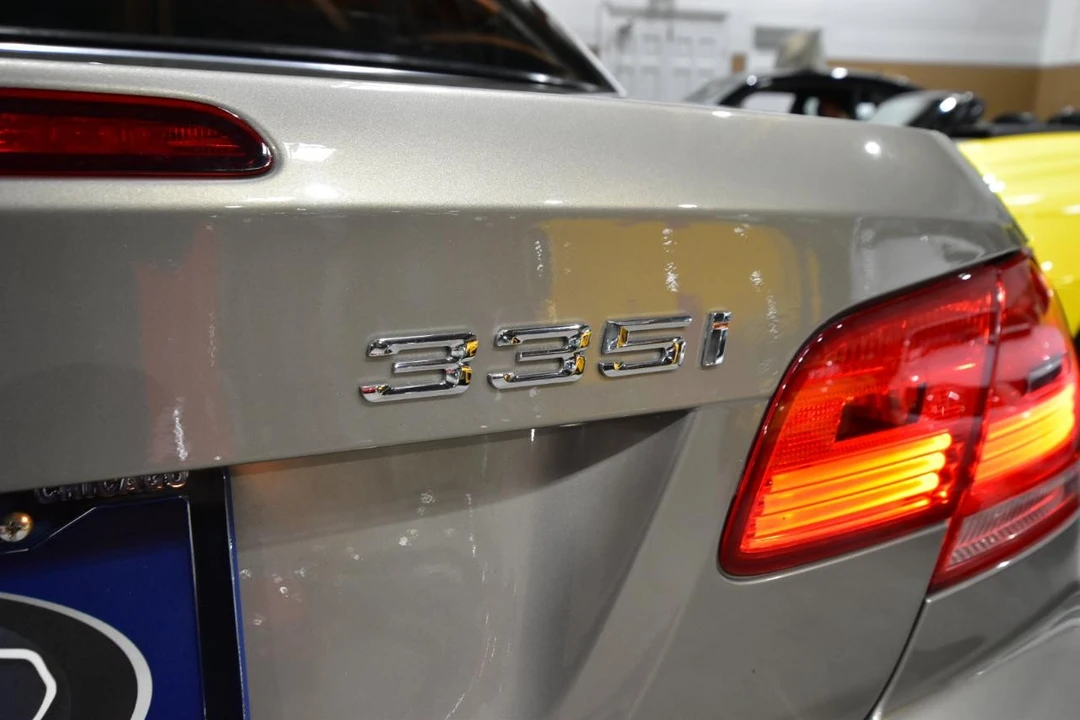 2007 BMW E93 335i Convertible - Image 10 of 21