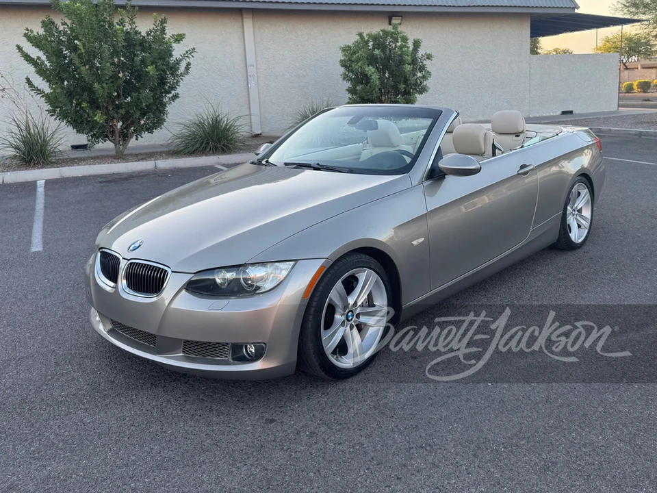 2007 BMW E93 335i Convertible - Image 10 of 18
