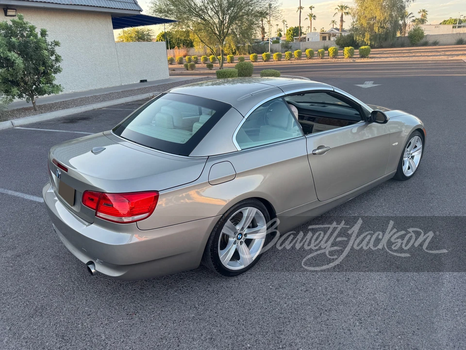 2007 BMW E93 335i Convertible - Image 16 of 18