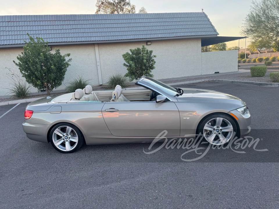 2007 BMW E93 335i Convertible - Image 5 of 18