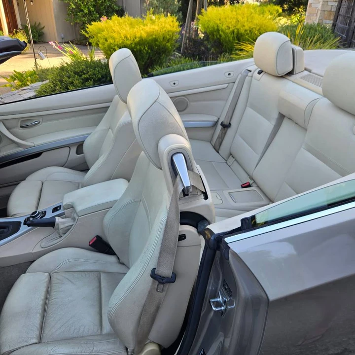 2007 BMW E93 335i Convertible - Image 9 of 21