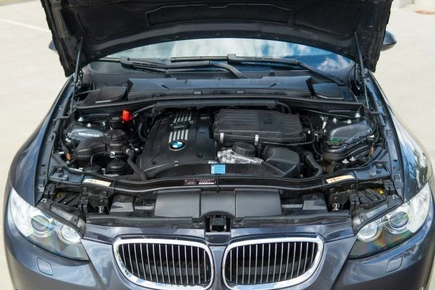 2007 BMW E93 335i Convertible - Image 6 of 7