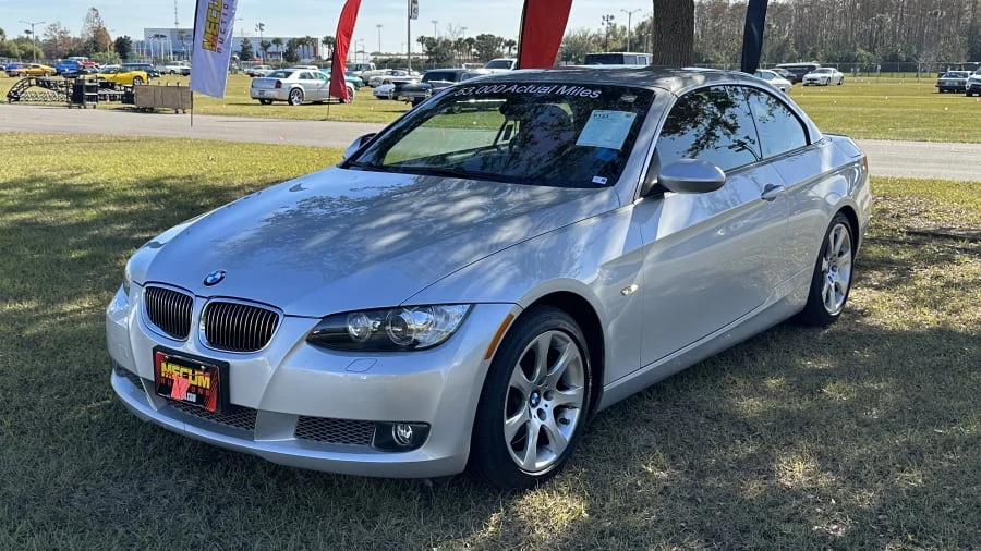 2007 BMW E93 335i Convertible - Image 10 of 24